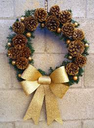 Cam Kozalagi Ile Kapi Susu Yapimi Noel Celengi Tatiller Noel Celenkleri