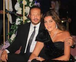 أعلنت الفنانة ياسمين عبدالعزيز خبر انفصالها، مساء الخميس،عن زوجها محمد حلاوة، رجل الأعمال المعروف. Sz6r1uxw46alum
