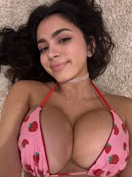 Ana (@SerbianHotwife)  X