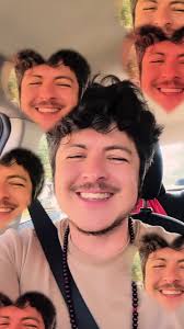 Lee Tapia (@litotapia)