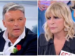 Gemma e maurizio in love. Uomini E Donne Scatta Il Bacio Tra Gemma Galgani E Maurizio