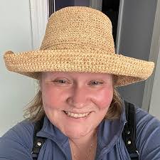 Kristin Ingram's Instagram, Twitter & Facebook