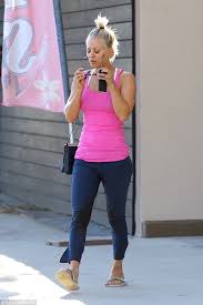 Kaley christine cuoco is an american actress. Pin On Kaley Cuoco