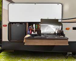 Travel trailer with outside kitchen. Rvs With Outdoor Kitchens For Sale Moore S Rv Blog