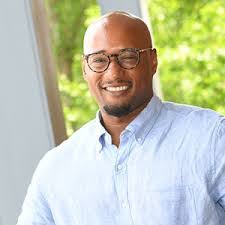 Malcolm Lofton's Instagram, Twitter & Facebook