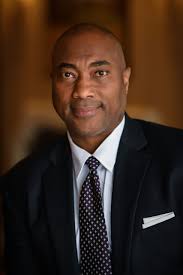 Robert Gatewood's Instagram, Twitter & Facebook