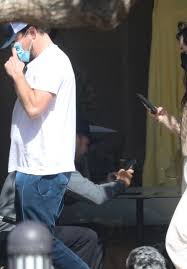 For dicaprio, the environment is more important than spirituality. Camila Morrone And Leonardo Dicaprio Malibu 03 29 2021 Celebmafia