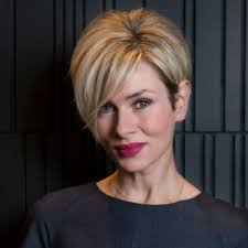 Australian botanical artist Sharon Field wages a personal protest against  global warming