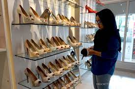 .the news went viral and the christy ng shoes's fan page gained thousands of fans within the first when i was nine, we started selling straw flowers made by her at the kelana jaya lrt station. Wedding Shoes Preparations I Think Of Christy Ng Miracikcit