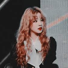 Gidle album kpop i made yuqi soojin photokarten photocards cd. Yuqi Gidle Shuhua And Soojin Image 6869541 On Favim Com