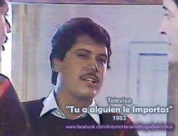 Antonio Henaine Biografía Artística