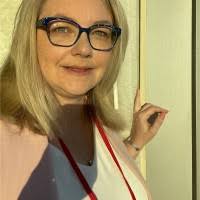 1300+ "Leanne" profiles