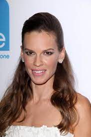 60 Super Chic Hairstyles For Long Faces To Break Up The Length Oblong Face Hairstyles Oblong Face Shape Oblong Face Haircuts