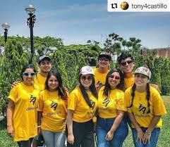 Repost Tony4castillo Get Repost Todo Lo Radiante Es Amarillo Los Casi Ganadores Del Legodayatrapalo Super Equipo Amarillo Fashion Hats Hard Hat