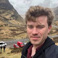 Tom Welsh (@TWWelsh)