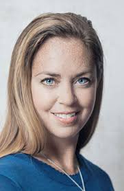 Melanie Benjamin author biography