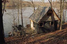 This airbnb cabin in vermont is made for roughing it—but with a roof over your head. New Fairfield Ct 1 Bedrooms Sleeps 6 For Rent Daily 100 New Fairfield Ct Lakefront Cabin For Rent Ca Lake House Rentals Lake Vacation Candlewood Lake