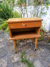 Les Boutiques Ressource Vous En Ete Shopping Du Week End 10 Main Street En 2020 Peindre Une Cheminee Chevet Vintage Shopping