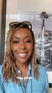 Business Day #9! Pro Tip: Change your language! , 🛑 Commissions vs ✅  Compensation , 🛑 New Laws vs ✅ New Rules/Policies , Hope this helps you  navigate 🗺️ the new world! #lawsuitsandleadership ...