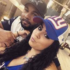 House divided rival pics. Cowboys vs Giants