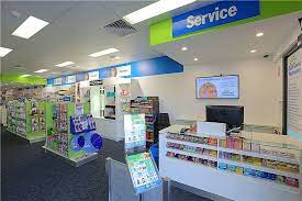 Awesome Modern Retail Pharmacy Interior Design 007 Retail Shop Interior Design Store Layout Design Pharmacy Decor Pharmacy Store Design Interior