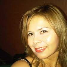 Maritza (@esmeraldita_p)