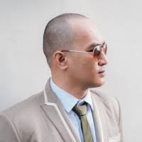 600+ perfiles de «Uly»