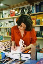 La orilla de las letras: Entrevista: EVA MONZÓN.