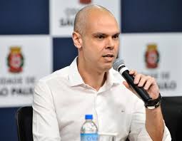 Bruno covas decide se licenciar da prefeitura de são paulo. Com Hemorragia Bruno Covas Vai Para A Uti E E Intubado