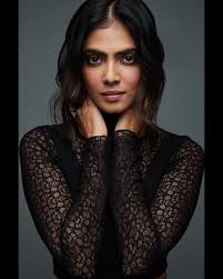 Telugu cinema photos, telugu actress gallery, telugu actors gallery, telugu actress stills, bollywood actress photos, south actress, hot models stills, telugu heroines gallery, movie gallery, hot south actress, sizzling hot pictures, gallery, pictures Malavika Mohanan Facebook