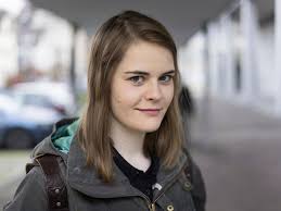 Mitte juli startet die preisgekrönte animationsserie bojack horseman auf comedy central. Hazel Brugger Erhalt Den Salzburger Stier Tageswoche