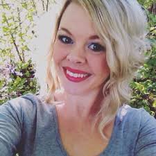 Danielle Savoy (@danielle_savoy)