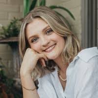 Hope Mattson's Instagram, Twitter & Facebook