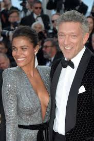 Il y a donc 30 ans qui les sépare. Vincent Cassel And Tina Kunakey Dating Gossip News Photos