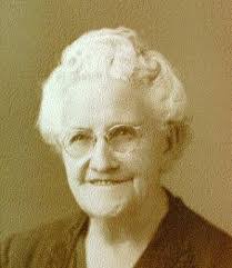 Elizabeth Bybee's Instagram, Twitter & Facebook