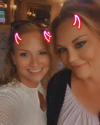 Erin Hiller (@lucky_lucky_erin) • Instagram photos and videos