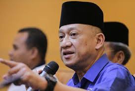 Posted on july 8, 2021, thursday at 7:29 pm nation. Nazri Aziz Sah Positif Covid 19 Saya Okey Seronok Duduk Di Hospital Ni Astro Awani