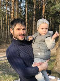 Сегодня андрей женат во второй раз. Andrej Fedinchik Chitaet Skazki Vsluh Dizel Studio