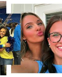 Fun morning carpool with the @homewood_cheerleading 💙🤍❤️