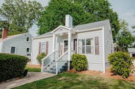 The craftsman cottage house plans featured here showcase a charming two story design with all the classic detailing and finishing you would expect in a fine craftsman style home! Renovated Craftsman Cottage In East Lake Jrich Atlanta