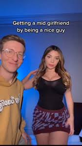 bro is not even a full 2 💀 : r/discordVideos