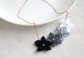 Pin By Shannon Seibel On Everything Else Felt Jewelry Felt Flower Necklace Felt Necklace