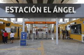 A 50 km de cabitos. Linea 1 Del Metro De Lima