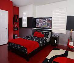 2014 Is The Year Of Red Let S Roll Out The Red Carpet Quarto Vermelho Decoracao Quarto Vermelho Ideias Legais Para Quartos