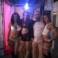 04/27/18, 5:39 pm by a web user. Niko Showsalalondelerotisme On Twitter 3 Week Ends A Suivre Memorable Salon De L Erotisme Mulhouse Lyon Metz Vivement Le Prochain Hate Merci A Mes Girls Shirley Vani Lilou Natacha Eva Https T Co Cej48otkim