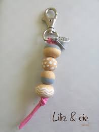 Un Idee De Porte Cles Porte Cle Idees De Porte Perles Diy
