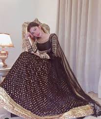 Hamza and naimal's wedding ceremony was arranged under the simplest manner and people really admired the way they have got married. Naimal Khawar S Prefers Wearing Black Since Getting Married Masala Com