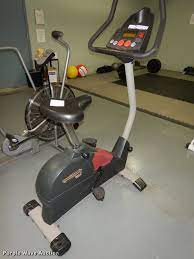 The hybrid trainer pro has 20 presets. Proform 920s Exercise Bike Proform Upright Exercise Bikes With Bottle Holder For Sale In Stock Ebay Proform Spin Bike Indoor Cycle Spinning Lubang Ilmu