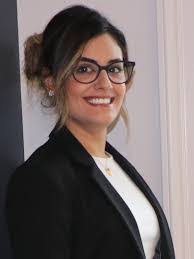 Angela Laporte's Instagram, Twitter & Facebook