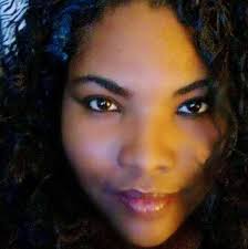 Babette Miller's Instagram, Twitter & Facebook